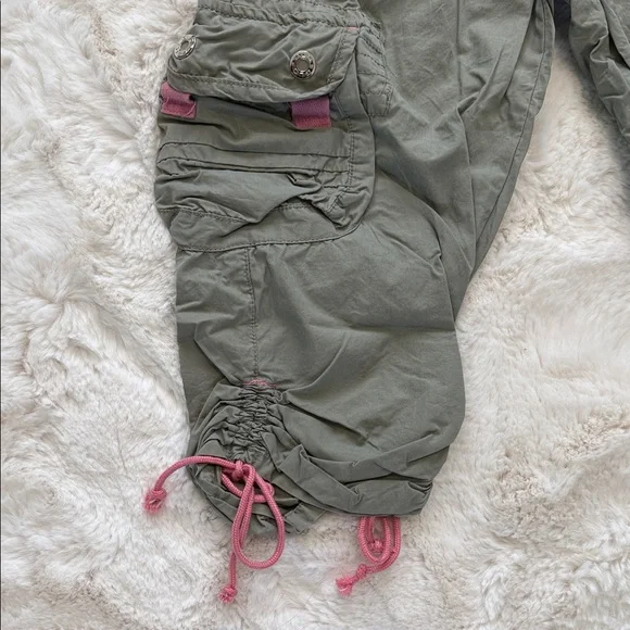 Y2K Stylish GLO Utility Candy Raver Cargo Capri Pants - Picture 4 of 14